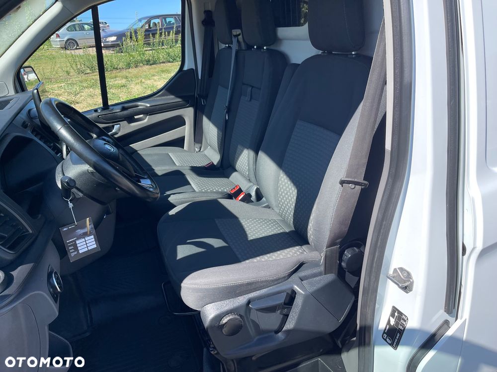 Ford Transit Custom - 17