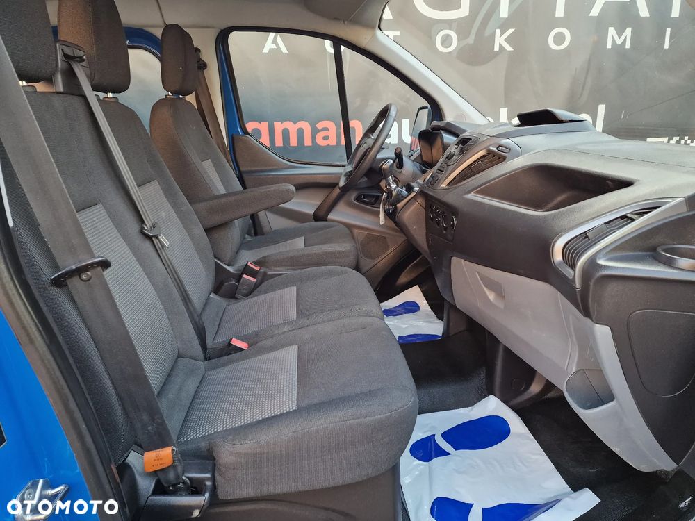 Ford Transit Custom - 13