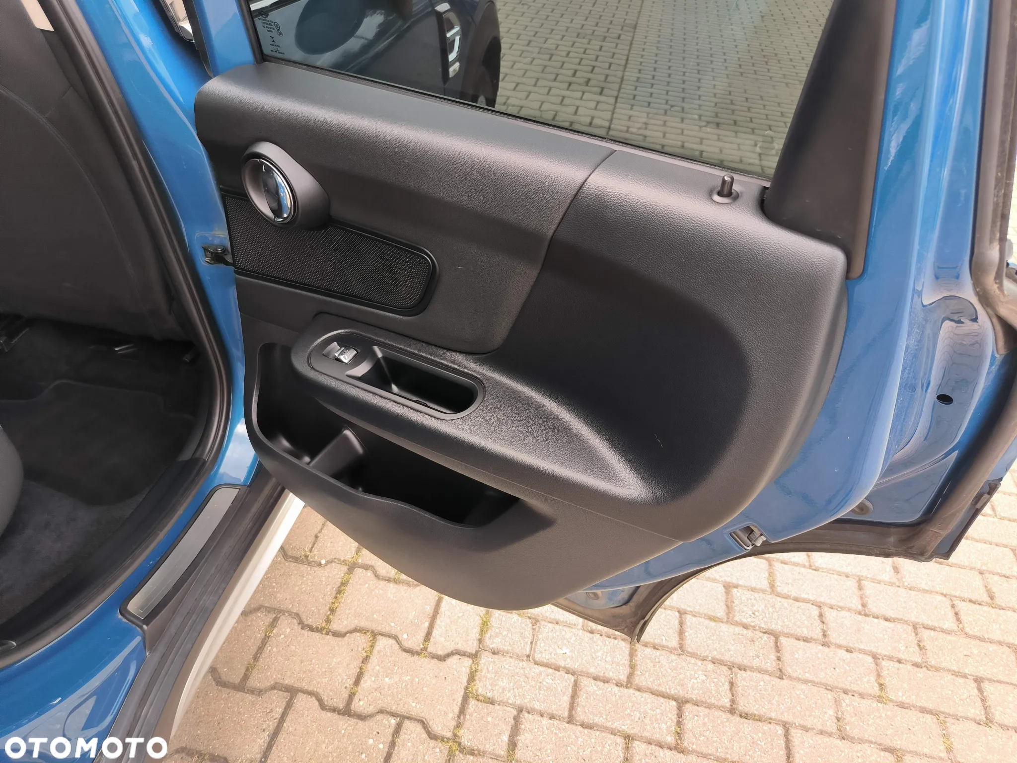 MINI Countryman One Blackyard - 16