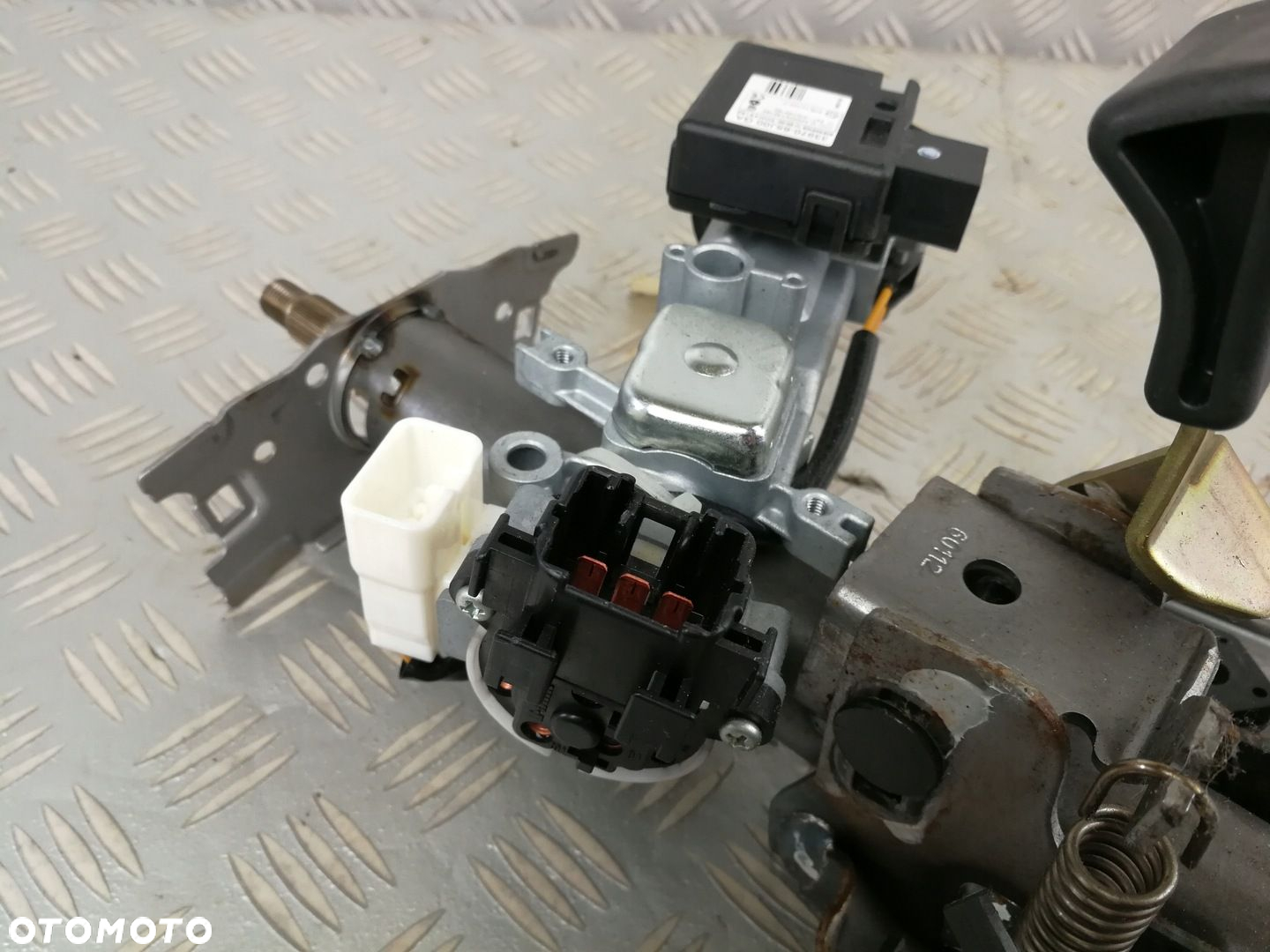 33970-65J00 kolumna kierownicza stacyjka SUZUKI GRAND VITARA II 2 5D 05- EU - 6