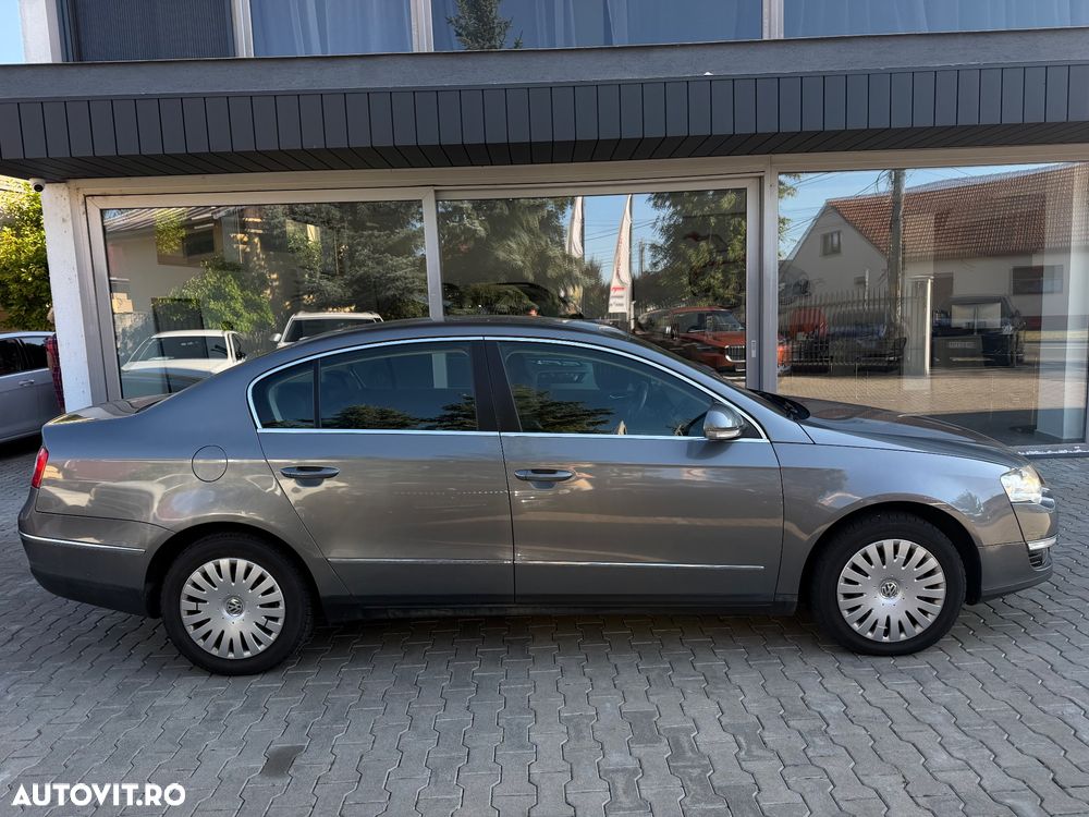 Volkswagen Passat 2.0 TDI DPF Comfortline - 3