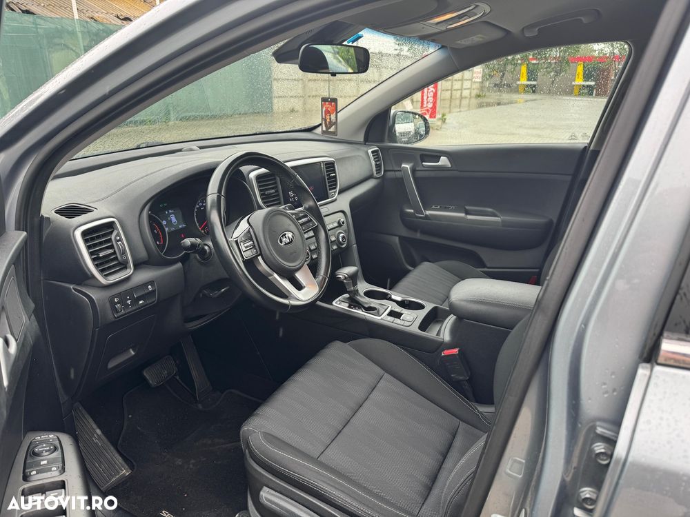 Kia Sportage 1.6 CRDI AWD Eco-Dynamics+ (48V M-H) DCT Spirit - 11