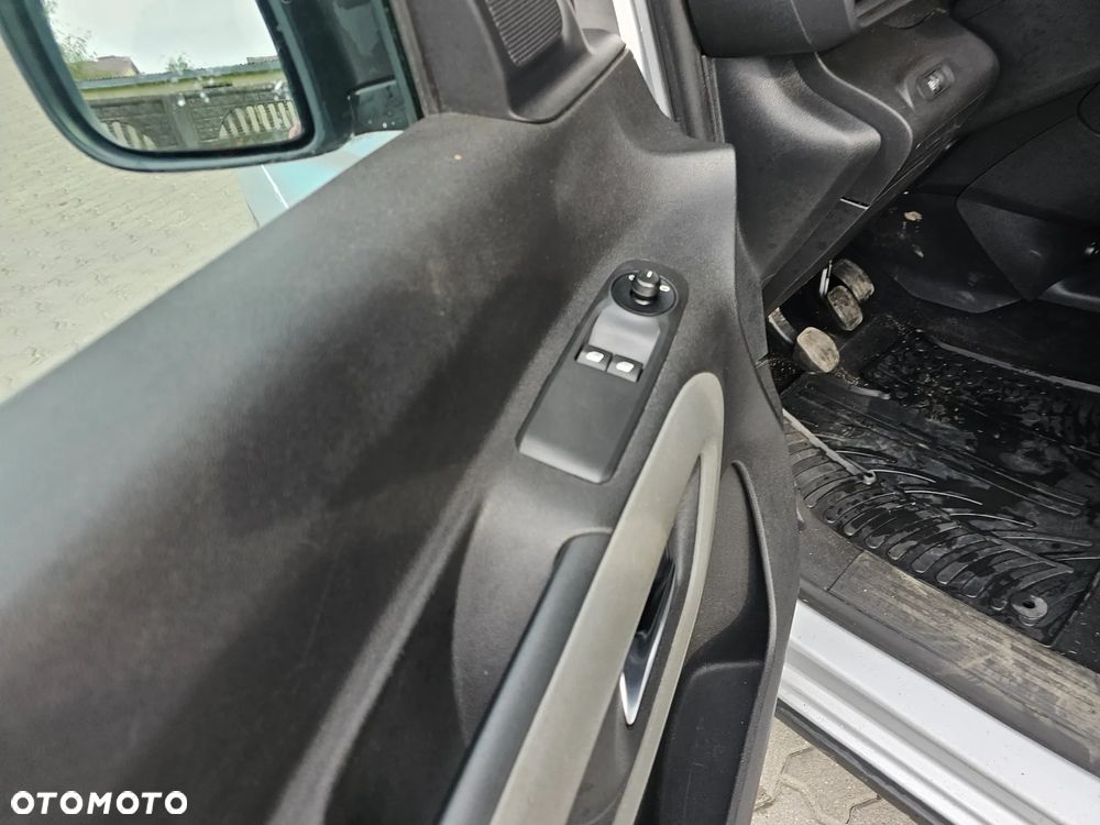 Peugeot Rifter BlueHDI 130 L1 Allure Pack - 12