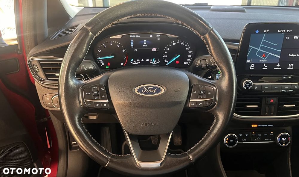 Ford Fiesta 1.0 EcoBoost S&S TITANIUM - 12