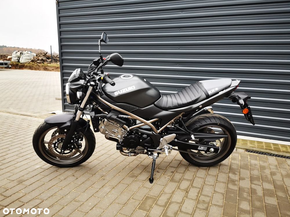 Suzuki SV - 2