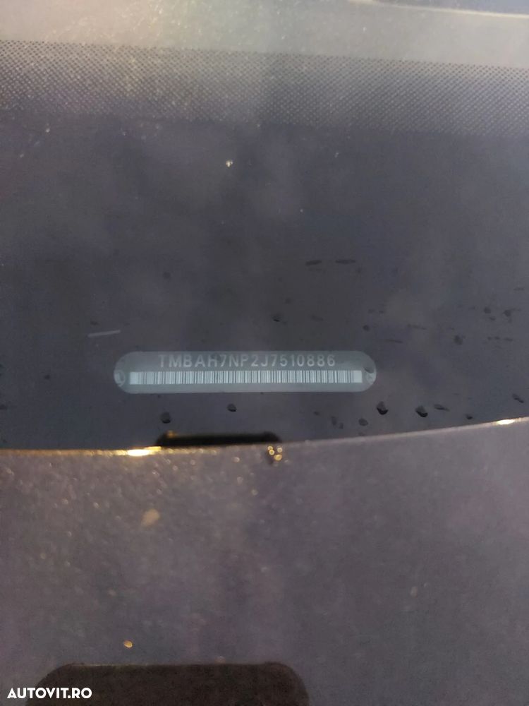 Skoda Superb 2.0 TDI DSG Active - 11