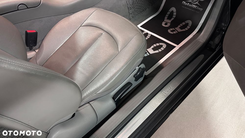 Mercedes-Benz CLK 280 7G-TRONIC Avantgarde - 35