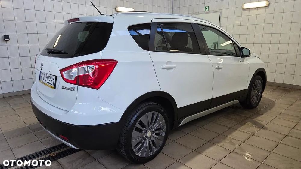 Suzuki SX4 S-Cross 1.6 Premium - 5