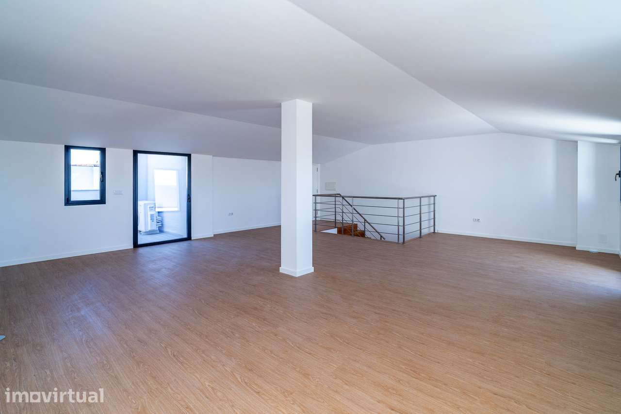 T2 Duplex Novo com 2 Suites, Estacionamentos, Terraços, em Aveiro. - Grande imagem: 4/35