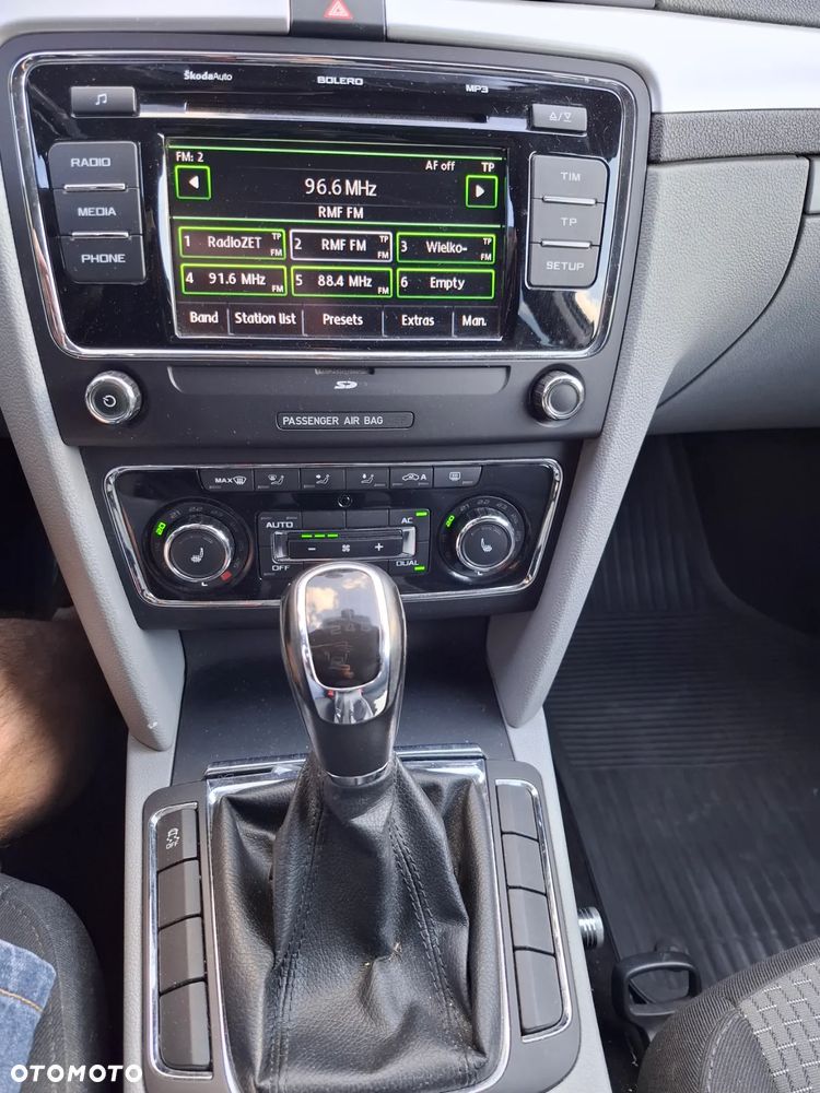 Skoda Superb 2.0 TDI Ambition - 3