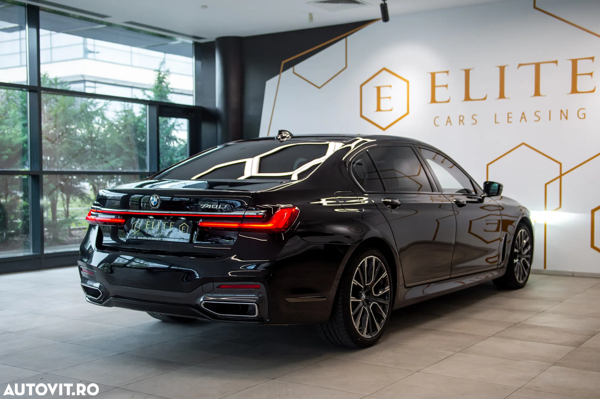BMW Seria 7 740Li xDrive - 11