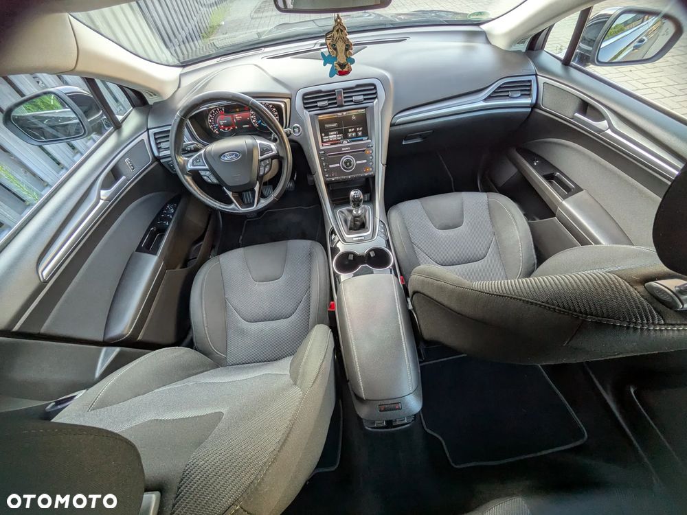 Ford Mondeo - 15
