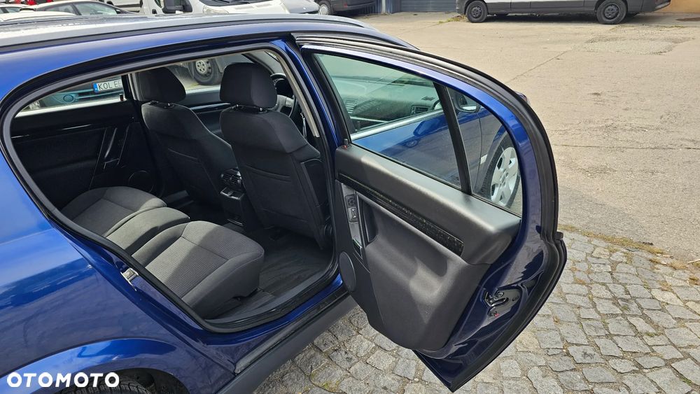 Opel Signum 2.2 DTI Sport - 13