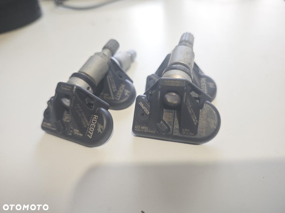 4x Czujnik ciśnienia kół TPMS OEM BMW G11 G12 G32 G15 G01 G02 G05 G07 - 1