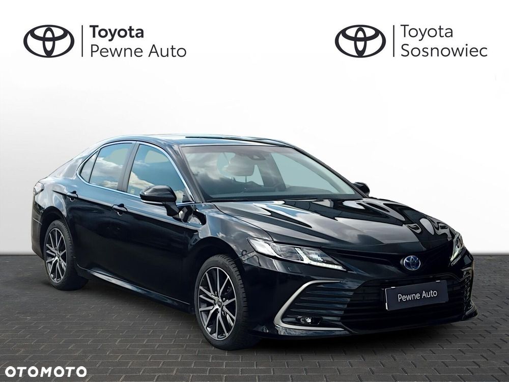 Toyota Camry - 8
