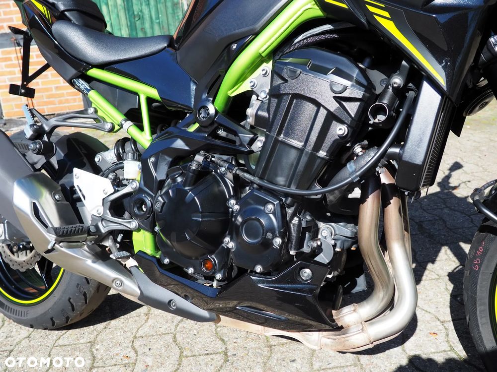Kawasaki Z 900 - 13