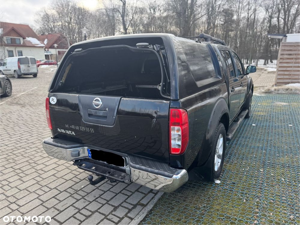 Nissan Navara 2.5 TDi Sport / LE - 3