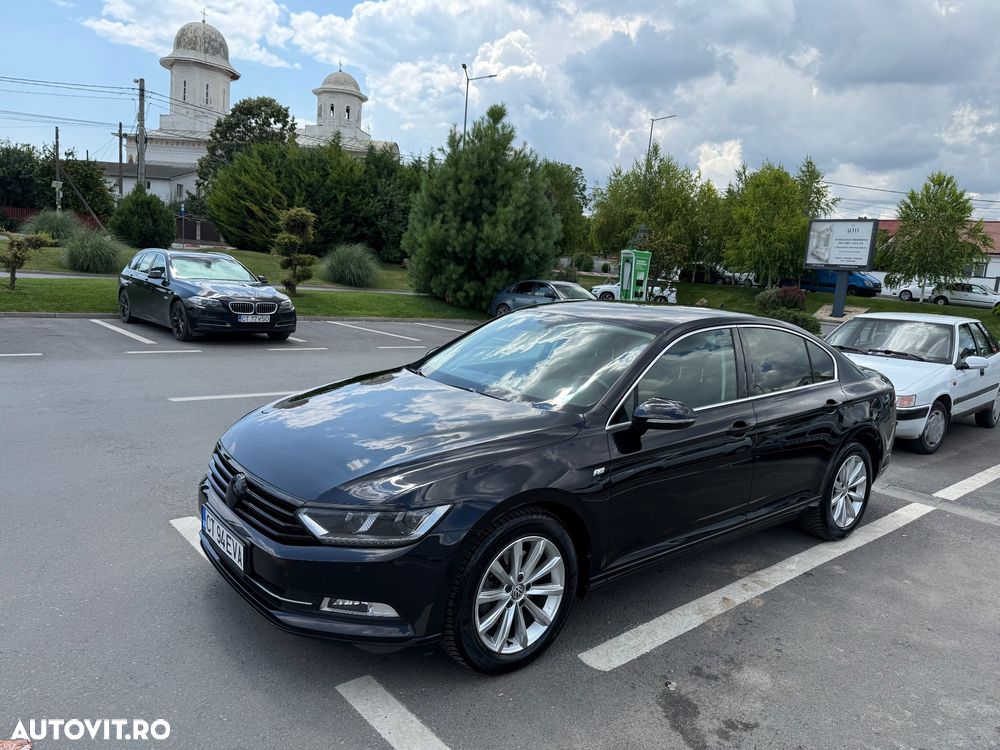 Volkswagen Passat - 2