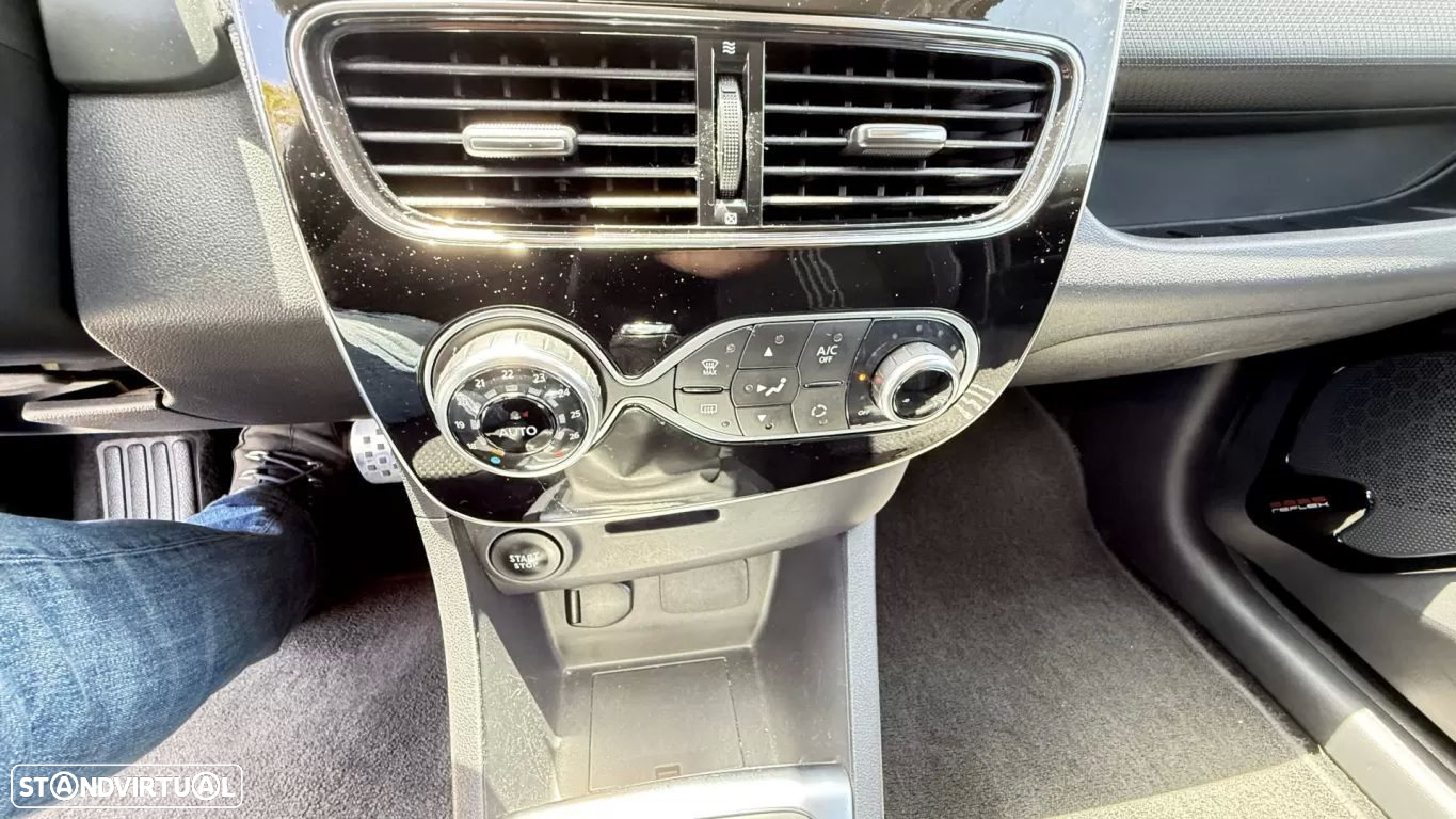 Renault Clio Sport Tourer 1.5 dCi GT Line - 26