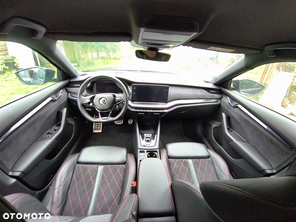 Skoda Octavia 2.0 TDI RS DSG - 6