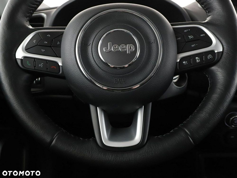 Jeep Renegade - 22