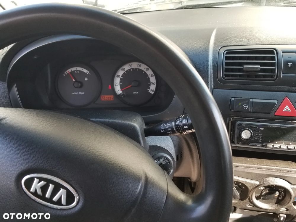 Kia Picanto 1.0 Family - 8