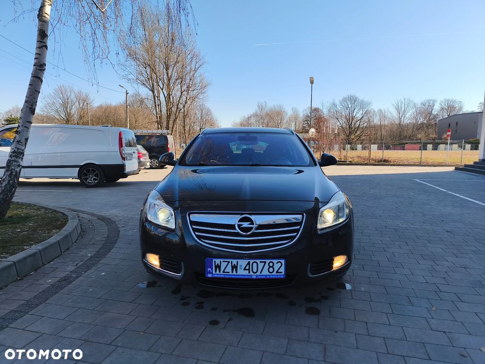 Opel Insignia - 1