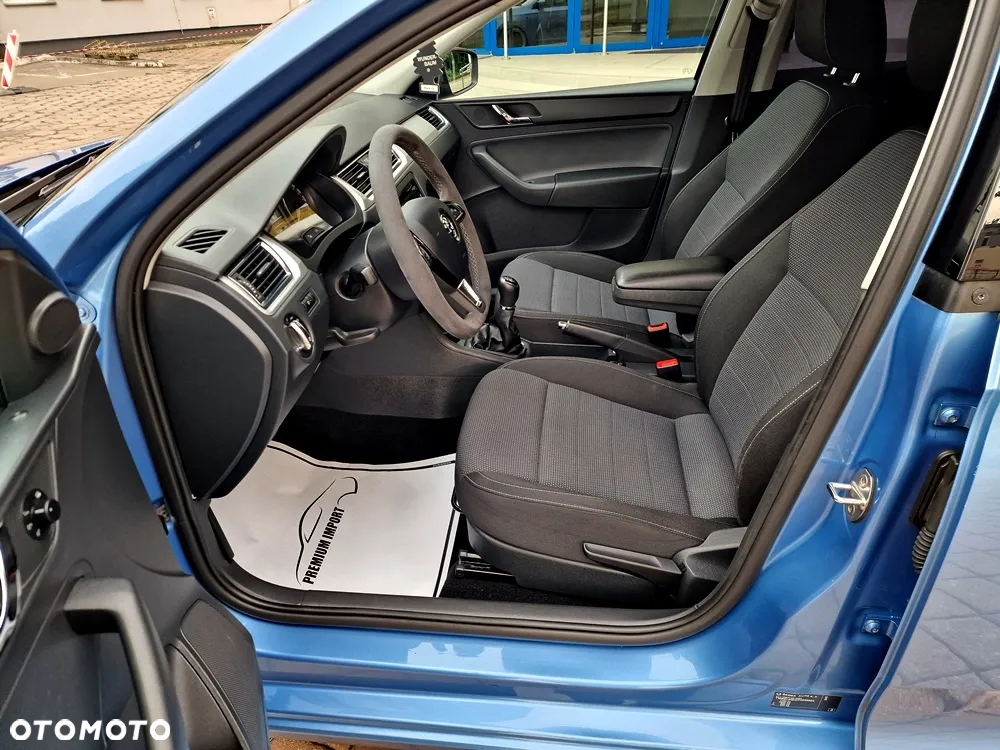 Skoda RAPID 1.6 TDI DPF Edition - 17
