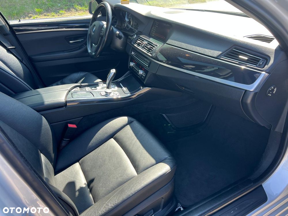 BMW Seria 5 - 29