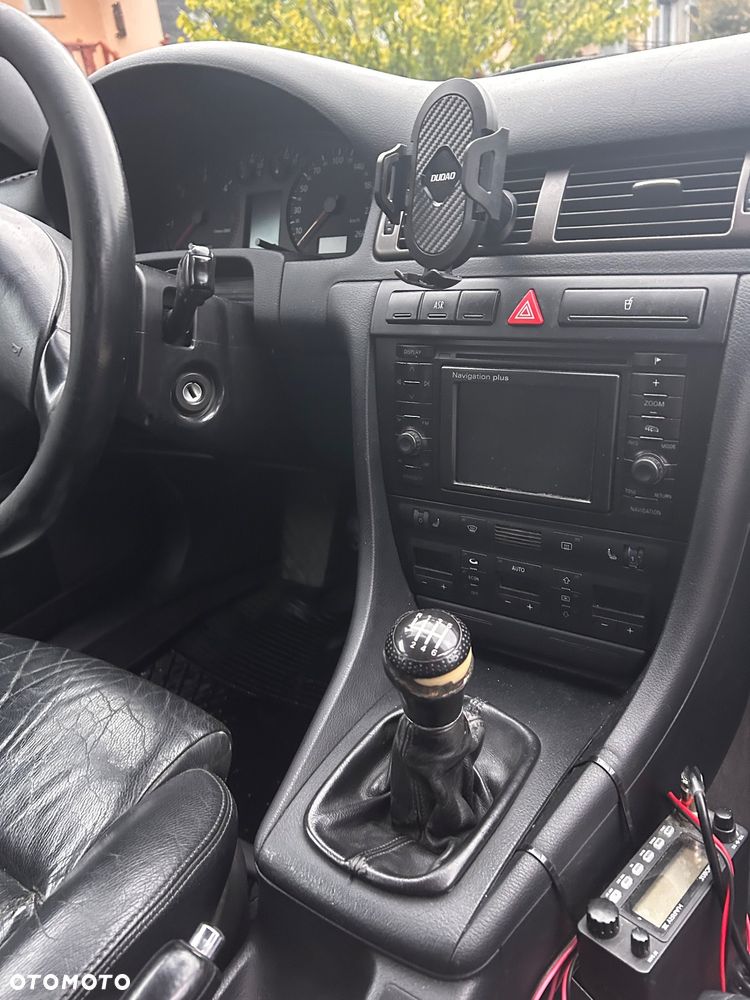 Audi A6 Avant 2.5 TDI - 5