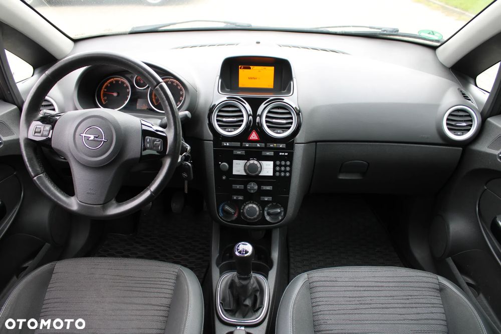 Opel Corsa - 17