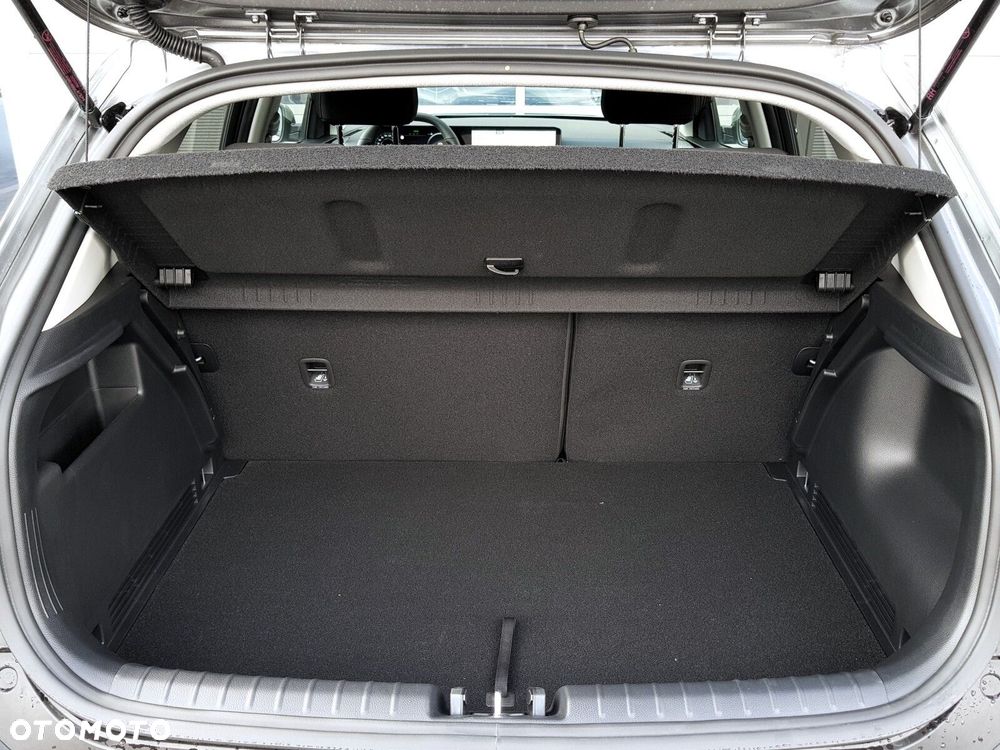 Kia Stonic - 29