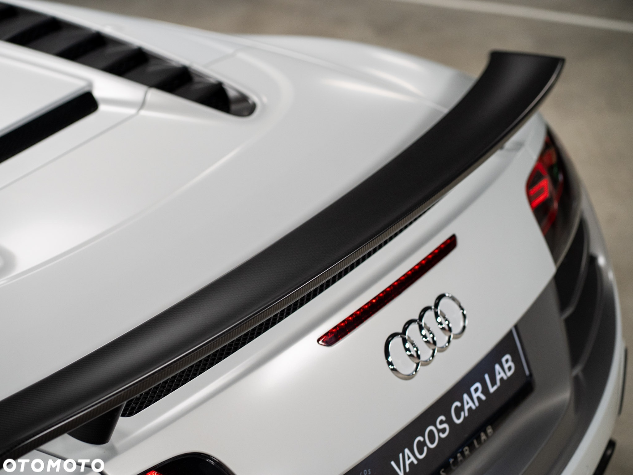 Audi R8 5.2 Quattro Plus S tronic - 27