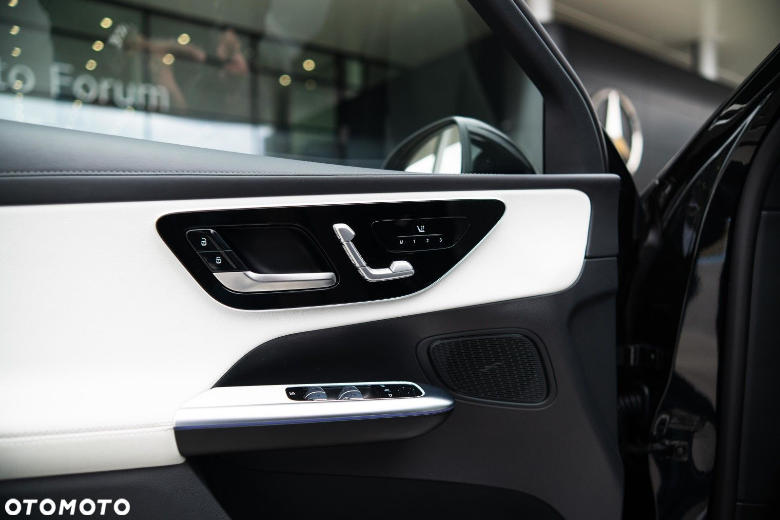 Mercedes-Benz GLC - 8