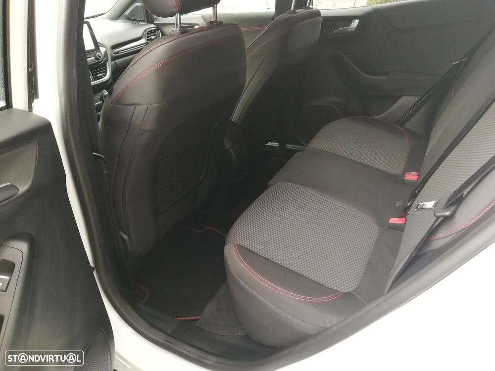 Ford Puma 1.5 EcoBlue ST-LINE - 9