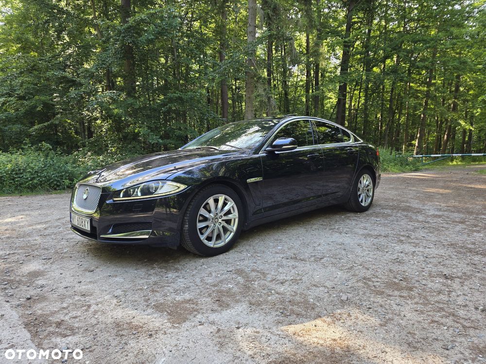 Jaguar XF 3.0 V6 D Luxury - 18