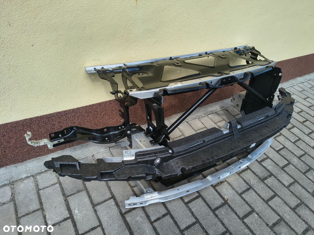 pas przedni wzmocnienie bmw 6 G32 GT - 3