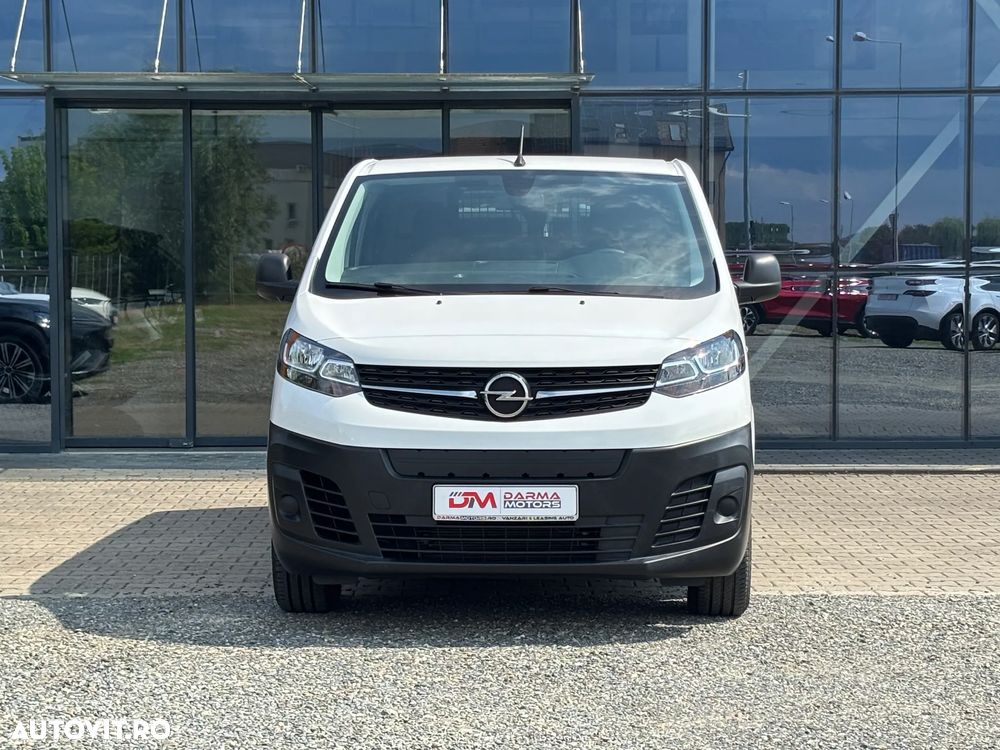 Opel Vivaro - 11