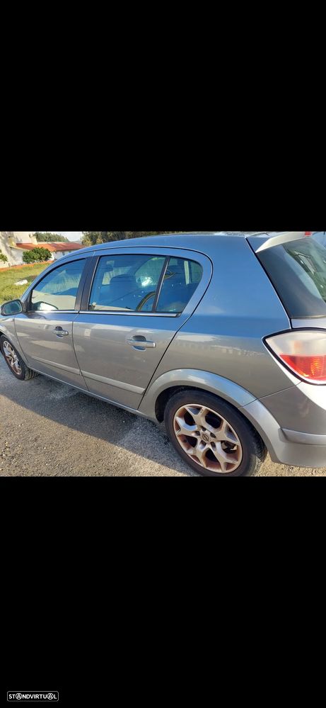 Opel Astra 1.7 CDTI Cosmo M6 - 4