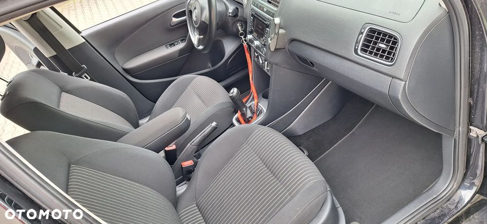 Volkswagen Polo - 5