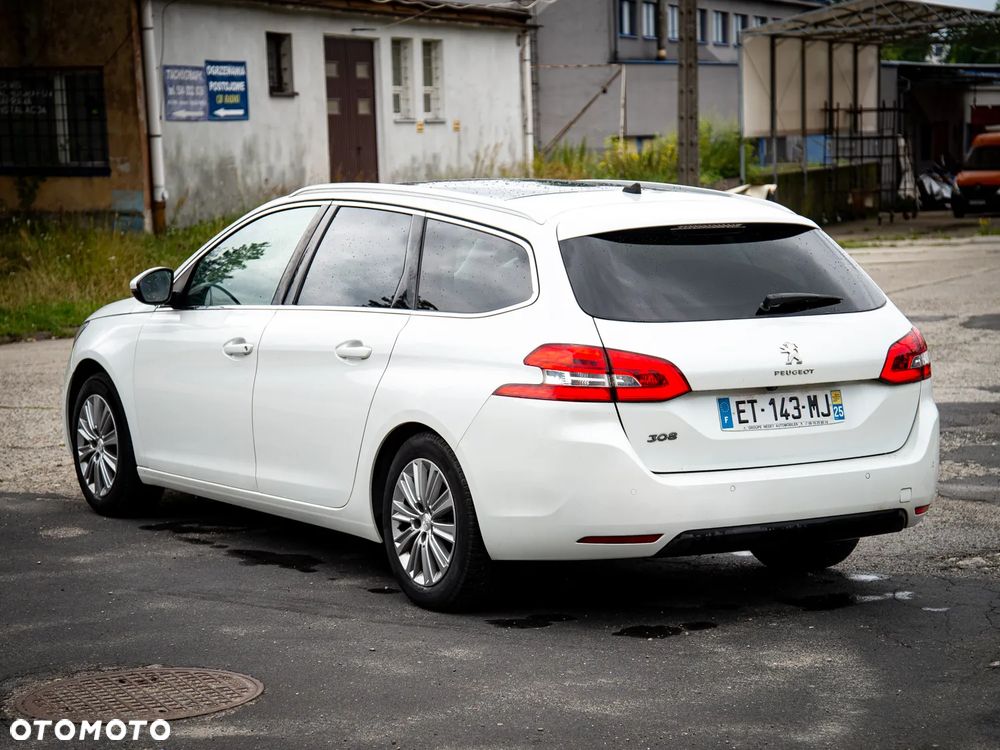 Peugeot 308 PureTech 130 GPF Stop & Start Allure - 19