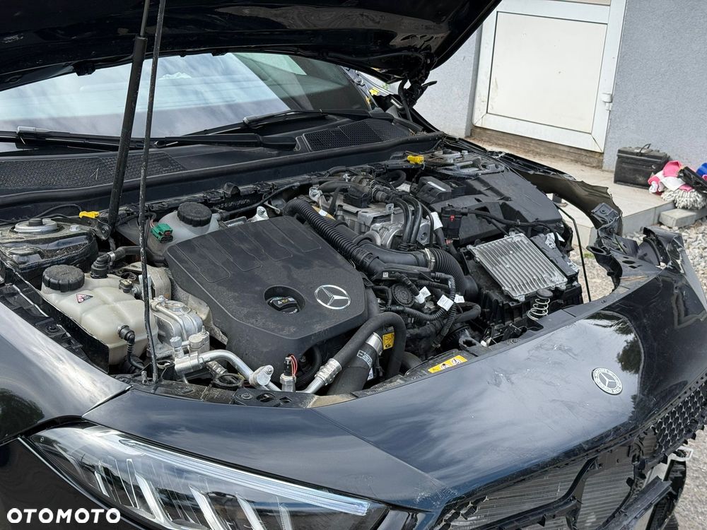Mercedes-Benz Klasa A 250 E AMG Line 8G-DCT - 10