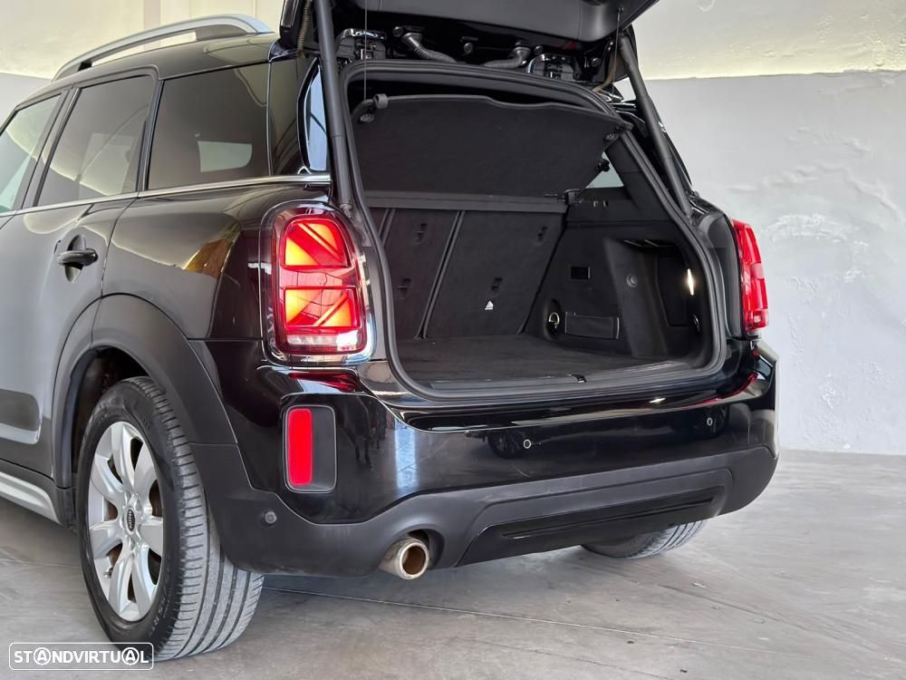 MINI Countryman Cooper SE Premium Essential Auto - 14