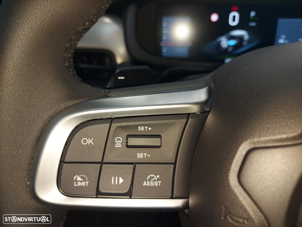 Jeep Avenger 1.2 e-Hybrid Altitude DCT - 31