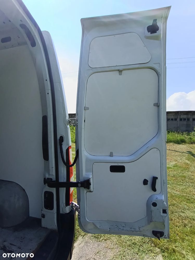 Nissan Nv400 L2H2 2.3 diesel, manual 145kM JAK MASTER, MOVANO 2016rok EURO 6!, WEBASTO, CZUJNIKI PARKOWANIA, STAN BARDZO DOBRY! - 21
