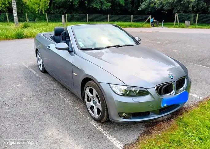 BMW 320 i Cabrio - 2