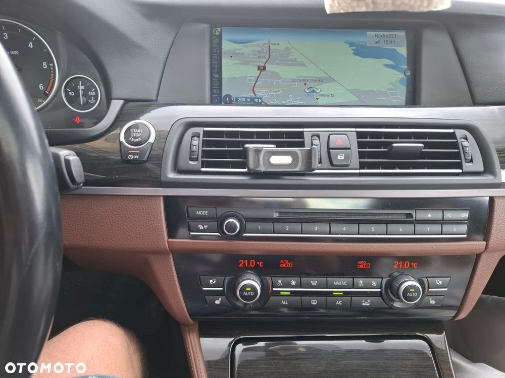 BMW Seria 5 520d Luxury Line - 17