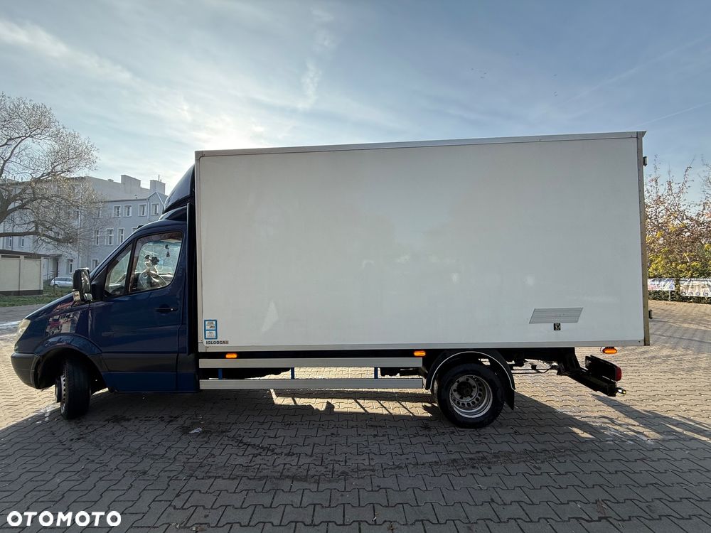 Mercedes-Benz Sprinter - 3