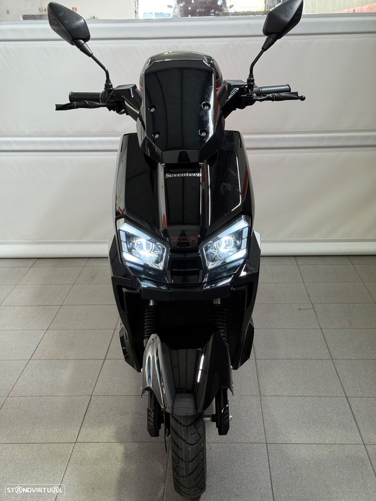 Outra não listada Outra - 4