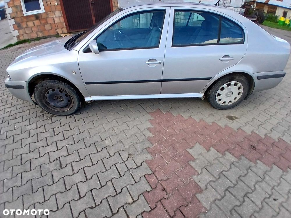 Skoda Octavia - 4